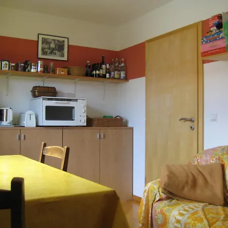 Moebliertes Zimmer, Pluederhausen * Pluderhausen