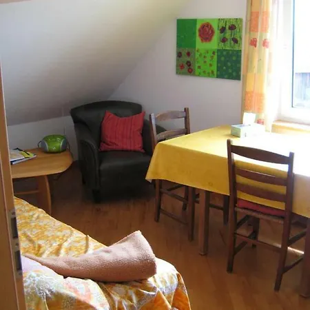 Möbliertes Zimmer, Plüderhausen Habitación en casa particular Pluderhausen