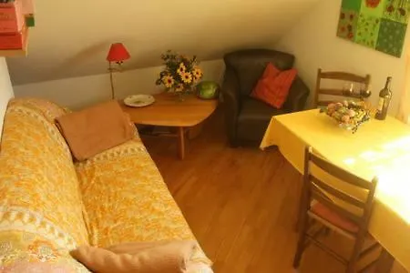 Habitación en casa particular Möbliertes Zimmer, Plüderhausen *